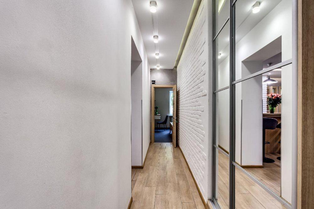 The Cube Rooms Lviv Exterior photo